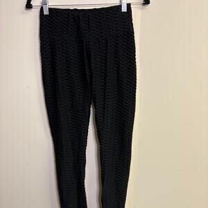 Black High-Waisted Skinny Leggings – Size Medium